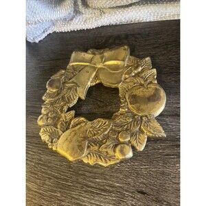 Rubel '81 Christmas Holiday Season 6" Raised Hot Plate/Trivet Bow Coquette